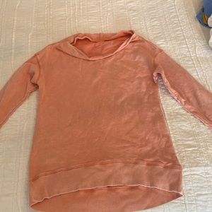 Anthropologie sweater, never worn + tags on!